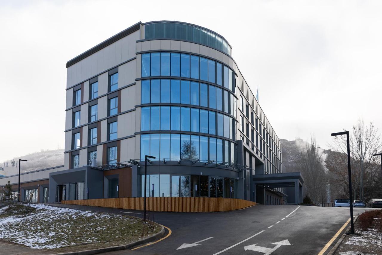 Sadu Hotel Almaty, A Member Of Radisson Individuals Exterior foto