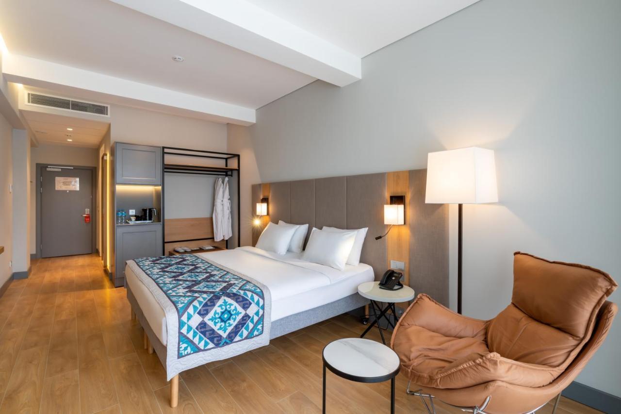 Sadu Hotel Almaty, A Member Of Radisson Individuals Exterior foto