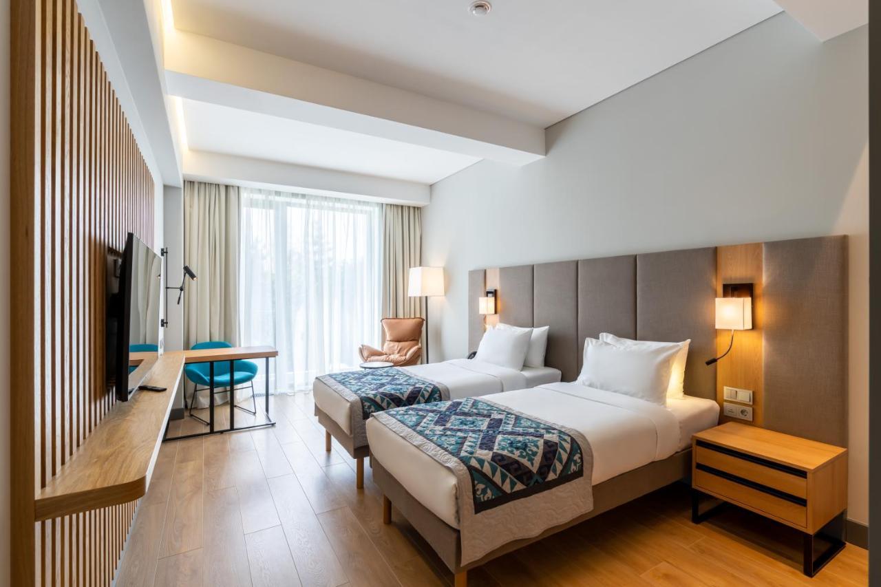 Sadu Hotel Almaty, A Member Of Radisson Individuals Exterior foto