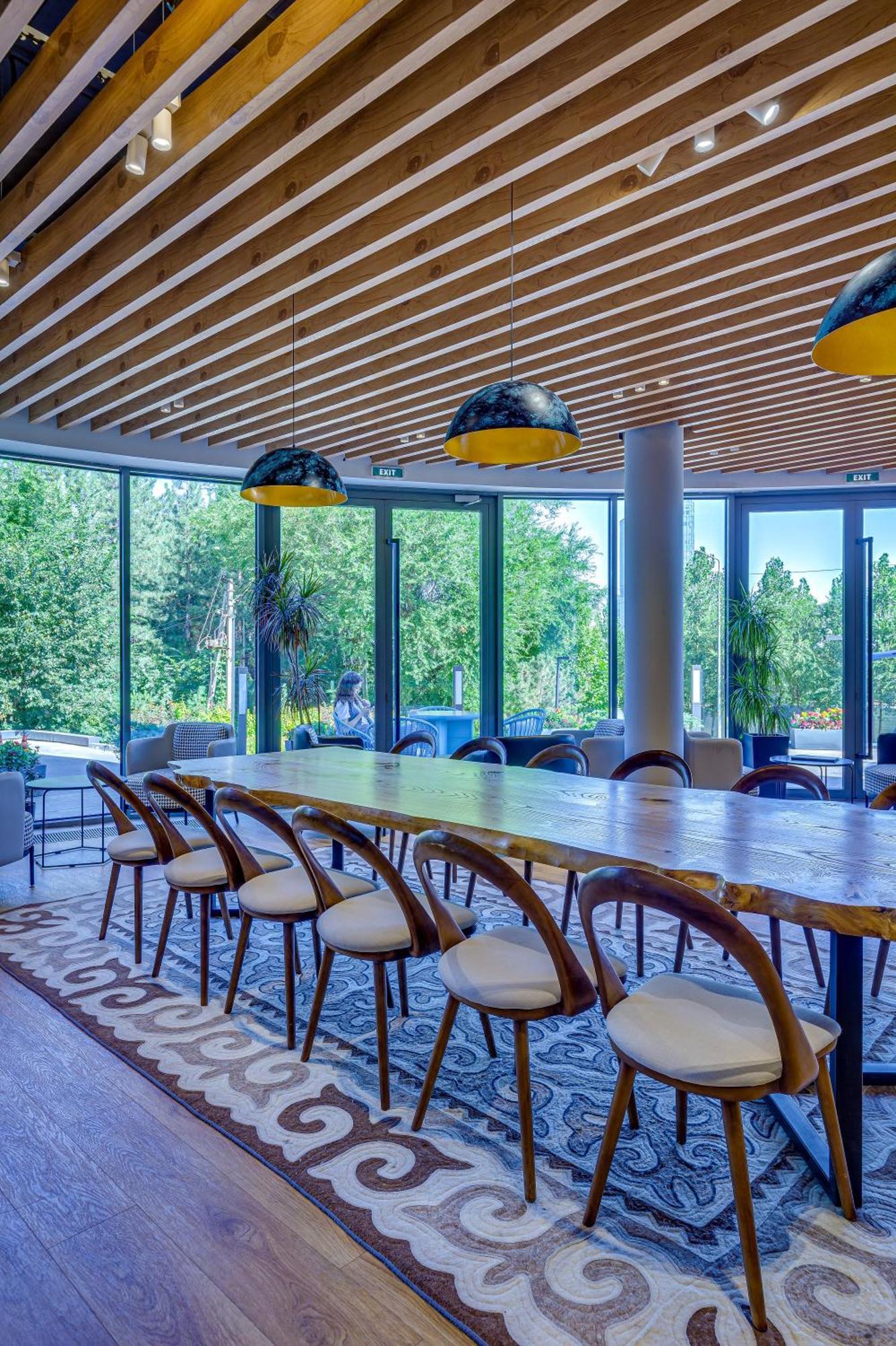 Sadu Hotel Almaty, A Member Of Radisson Individuals Exterior foto