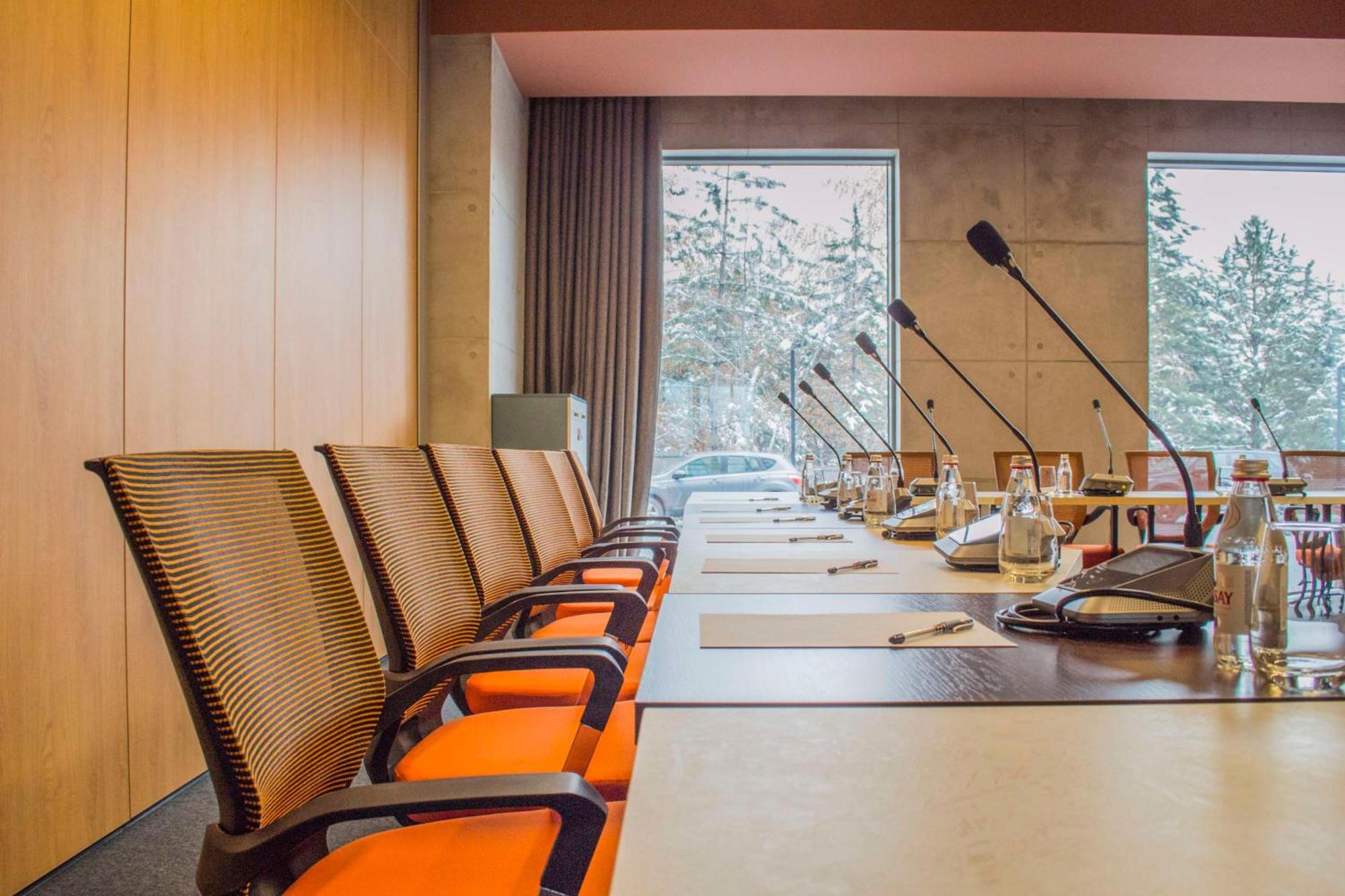 Sadu Hotel Almaty, A Member Of Radisson Individuals Exterior foto