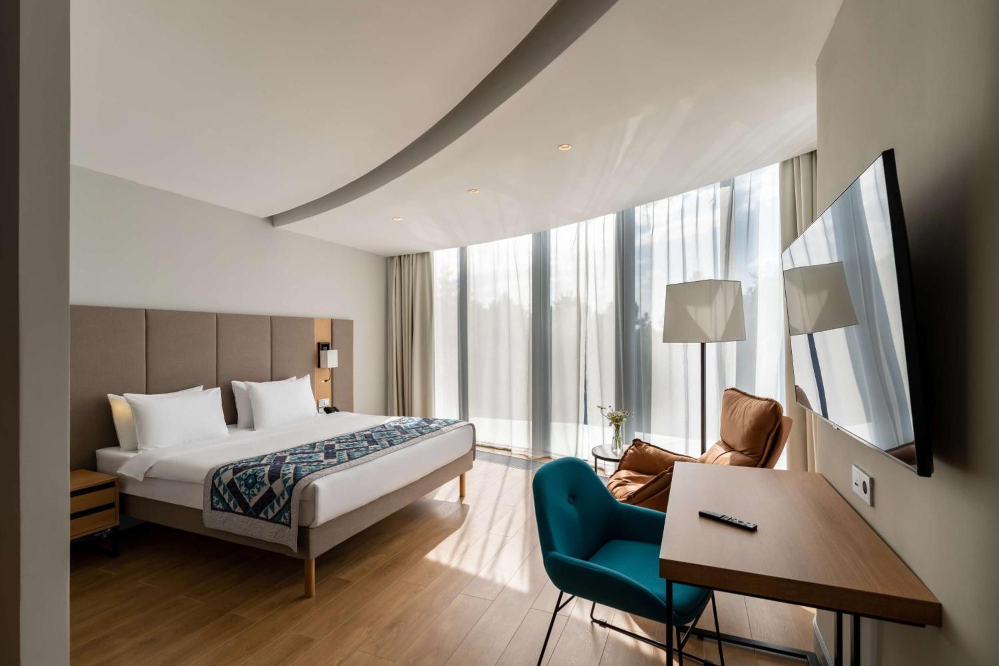 Sadu Hotel Almaty, A Member Of Radisson Individuals Exterior foto